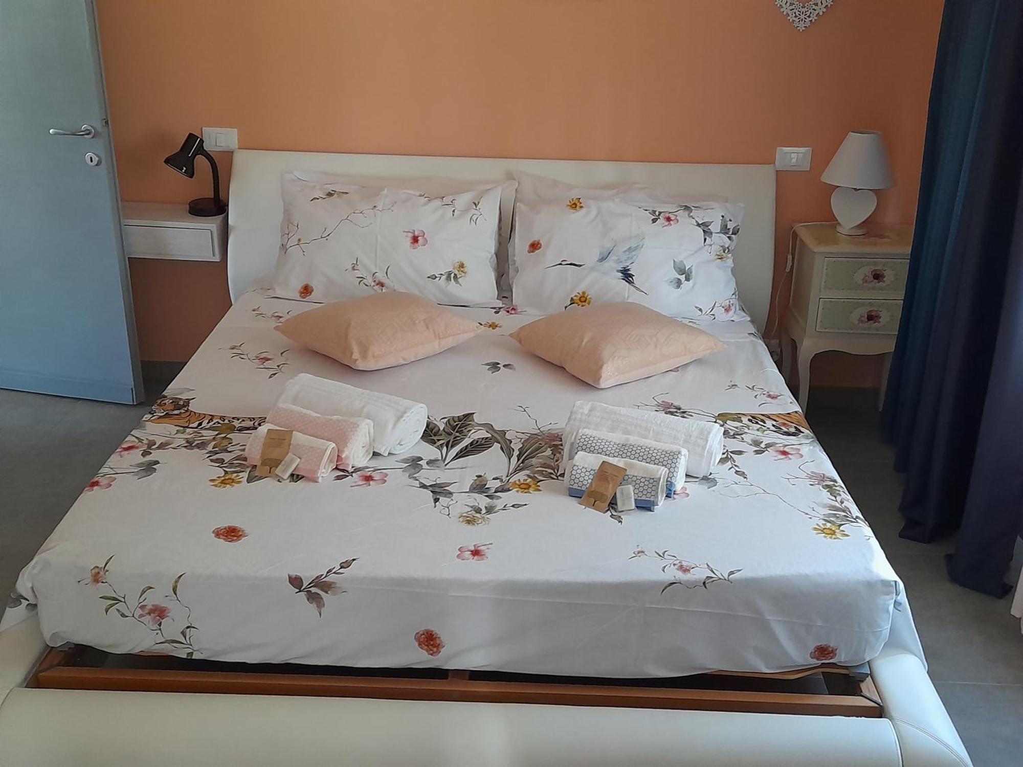 לאזיסה Villa La Magnolia - Private Beach Access, Garden, Views חדר תמונה