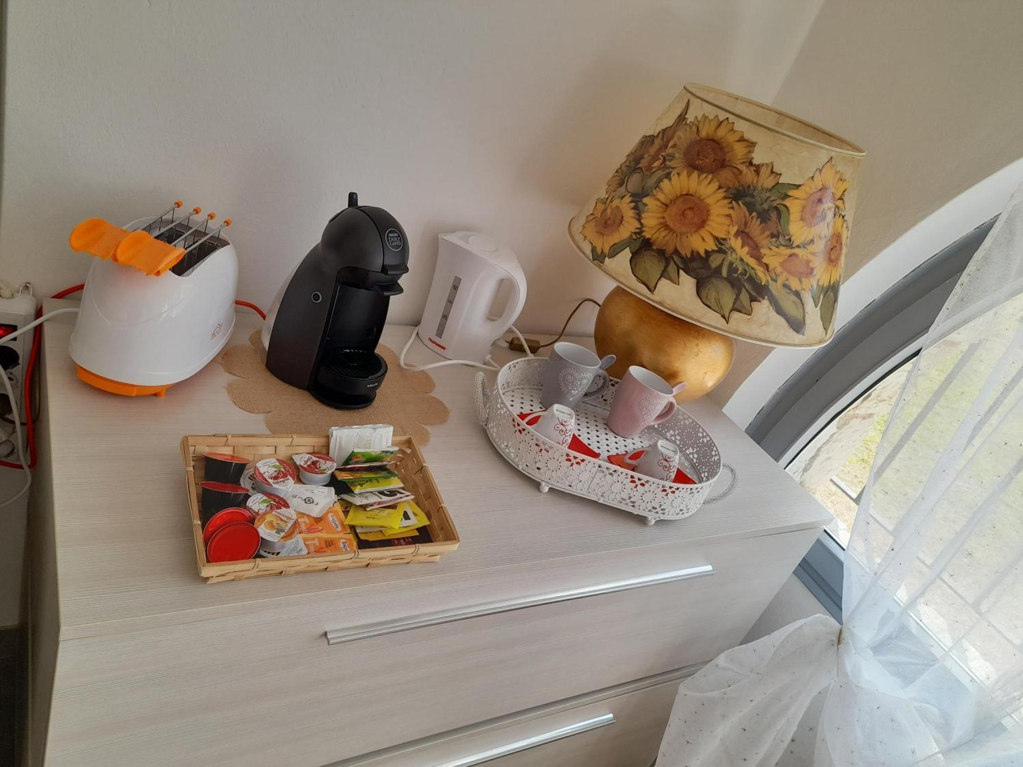 לאזיסה Villa La Magnolia - Private Beach Access, Garden, Views חדר תמונה