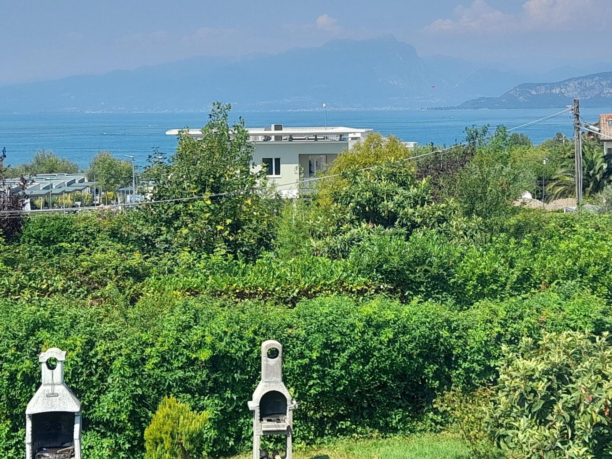 לאזיסה Villa La Magnolia - Private Beach Access, Garden, Views חדר תמונה